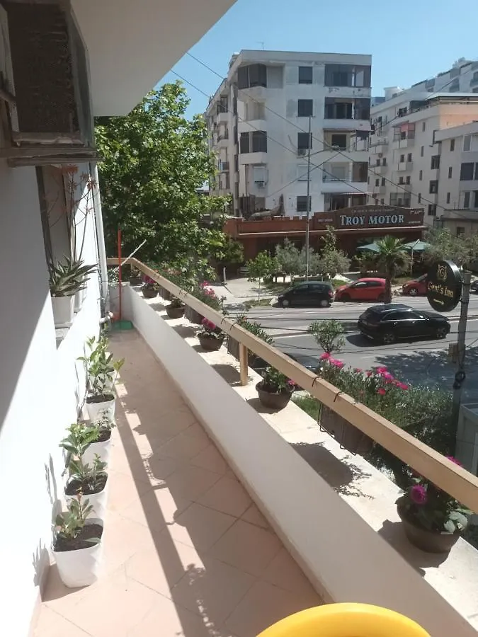 Holiday House Durrës 阿尔巴尼亚